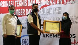 Kabar Baik dari Mensos Juliari, Tahun 2021 PKH Jangkau Penderita TBC - JPNN.com