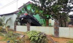 5 Jenazah Korban Banjir di Deliserdang Dimakamkan, Bayi 2 Tahun Belum Ditemukan - JPNN.com