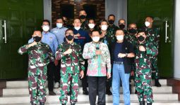 Kunjungi Kodiklat TNI AD, Bamsoet Didukung Letjen TNI AM Putranto Maju Ketum IMI - JPNN.com