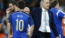 Argentina Kembali Berduka Kehilangan Tokoh Sepak Bola Legendaris - JPNN.com