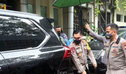 Irjen Fadil Imran Bilang Terbiasa Datang Sendiri, Tak Diantar Banyak Orang - JPNN.com