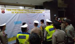 Ratusan Polisi Diterjunkan Jelang Rekonstruksi Penembakan Anggota FPI - JPNN.com