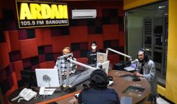 Bea Cukai Kampanyekan Gempur Rokok Ilegal Lewat Talkshow Radio - JPNN.com