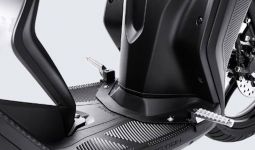 Pakar Sebut Aksesori Footpeg di Yamaha Gear 125 Berbahaya, Ini Alasannya - JPNN.com