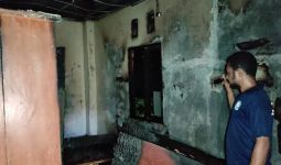 6 Orang Masuk Asrama, Merusak dan Membakar, Setelah Itu Keluar Membawa Koper - JPNN.com