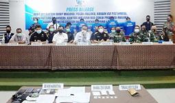 Penyelundupan Tembakau Gorila dan Sabu-sabu di Maluku Digagalkan - JPNN.com