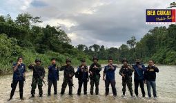 Bea Cukai- Satgas Pamtas TNI RI-PNG Gagalkan Penyelundupan Narkotika - JPNN.com