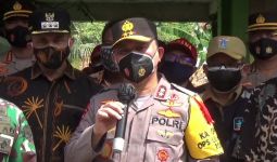 Irjen Fadil Imran Blusukan Bersama Mayjen Dudung, Kompak! - JPNN.com