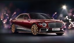 Bentley Flying Spur Edisi Khusus Padukan Aksen Emas dan Serat Karbon - JPNN.com