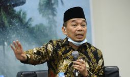 FPKS Minta Pembuat Parodi Lagu Indonesia Raya Dihukum Berat  - JPNN.com