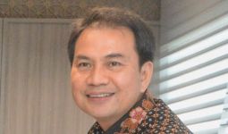 Azis Syamsuddin Sambut Hangat Tiongkok yang Pengin Jadikan Indonesia Pusat Vaksin - JPNN.com