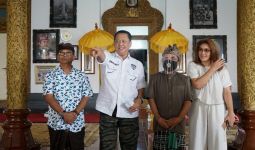 Bamsoet Melayat Jenazah Putra Raja Klungkung Bali Tjokorda Gede Agung - JPNN.com