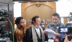 Bagian Tengah Tidak Ada, Praperadilan Habib Rizieq Sempat Ditunda - JPNN.com