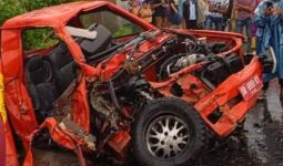 Berita Duka, Mobil Tim BPBD Hancur Berkeping-keping, Ada yang Meninggal Dunia - JPNN.com