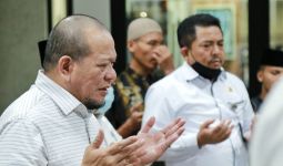 Sriwijaya Air SJ 182 Jatuh, Ketua DPD Minta Evakuasi Secepatnya - JPNN.com