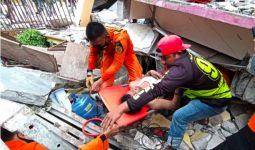 BNPB Catat 34 Orang Meninggal saat Gempa Sulbar - JPNN.com