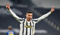 Ronaldo Pecahkan Rekor, Golnya Asli Luar Biasa Banyak! - JPNN.com