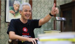 Pelaksanaan Vaksinasi Covid-19 Jateng Tertinggi di Indonesia, Ganjar Dipuji Menkes dan Menteri Tito - JPNN.com