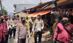 Irjen Fadil Imran Mendadak ke Pasar Kalibata, Apa yang Dicari? - JPNN.com