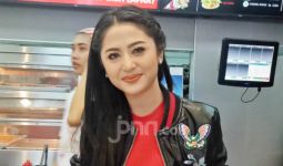 Dewi Perssik Pengin Duet Bareng Saipul Jamil, Begini Respons Suami - JPNN.com