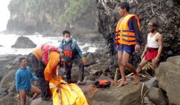 Innalillahi, Mayat Erik Supriyanto Ditemukan Warga Pencari Lobster - JPNN.com