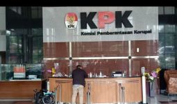 Usai Digarap KPK, Advokat Hotma Sitompul Akui Sering Mondar-mandir di Kemensos - JPNN.com