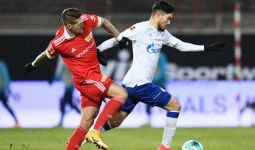 Schalke Tampil Agresif Lawan Union Berlin, Hasilnya ya Begitu Deh - JPNN.com