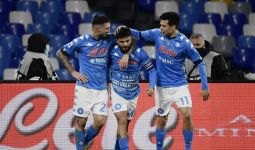 Napoli Menyodok ke Peringkat 4 Setelah Taklukkan Juventus - JPNN.com