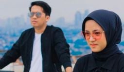 Nissa Sabyan dan Ayus Digosipkan Menikah, Ustaz Zacky Mirza Bilang Begini - JPNN.com