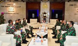 4 Perwira Tinggi TNI AL Kompak Menghadap Laksamana Yudo, Ada Apa? - JPNN.com