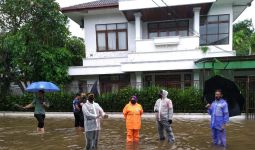 Hujan Deras, Rumah Kapolri Jenderal Listyo Kebanjiran - JPNN.com