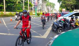 Gelar Acara Gowes Bareng, Djarot: PDIP Membumikan Politik, Bukan Sekadar Berorientasi Kekuasaan - JPNN.com