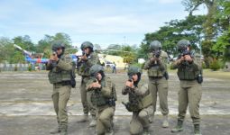 Lihat, 6 Polwan Brimob Terbaik Itu Siap Menghadapi KKB di Papua - JPNN.com
