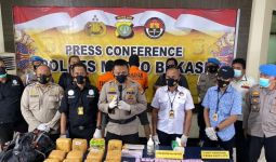 Polisi Tangkap Kurir 12 Kg Sabu-sabu & 3.750 Ekstasi, Bandar Besarnya Masih Bebas - JPNN.com