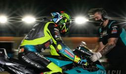 Start P21, Rossi Berharap Ada Kesempatan Perbaiki Masalah Ban Belakang - JPNN.com