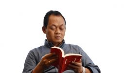 Suparji Mengomentari MS Kaban yang Minta MPR Gelar Sidang Istimewa Mengadili Jokowi, Begini - JPNN.com