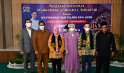 MPR Sosialisasikan Empat Pilar Lewat Tarian Aceh dan Debus di Banda Aceh - JPNN.com