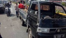Senggol Mobil Istri Polisi, Sopir Pikap Pilih Kabur dengan Mengebut di Flyover, Begini Jadinya - JPNN.com