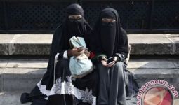 Larang Penggunaan Burka, Tutup Ribuan Madrasah - JPNN.com