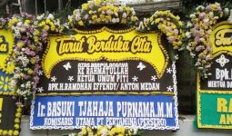 Jenderal Listyo dan Ahok Kirim Karangan Bunga ke Rumah Duka Anton Medan - JPNN.com