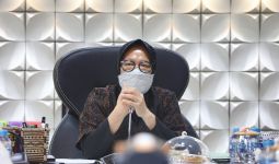 Mensos Pastikan Kebutuhan Dasar Korban Kebakaran Kilang Minyak Terpenuhi - JPNN.com