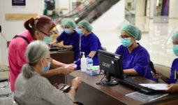 Bersinergi dengan Danone Indonesia, Siloam Hospitals Yogyakarta Sukseskan Vaksinasi Lansia - JPNN.com