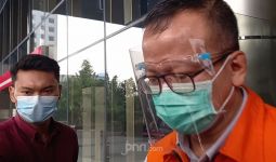 Edhy Prabowo Mengaku tak Kenal dengan Pedangdut Cantik ini - JPNN.com