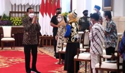 Presiden Jokowi Meminta Rio Bercerita tentang Kisah Suksesnya, Silakan Disimak - JPNN.com