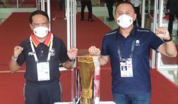Serbapertama di Piala Menpora 2021: Kartu Kuning Sampai Gol di laga Arema vs Tira Persikabo - JPNN.com