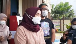 Ayus Sabyan tak Muncul di Persidangan, Ririe Fairus Resmi Menyandang Status Janda - JPNN.com