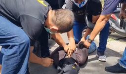 Penjambret Nenek 63 Tahun Ditangkap, Lihat Nih, Sudah Tak Berkutik - JPNN.com