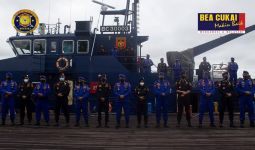 Patroli Gabungan, Bea Cukai-Polairud Memperkuat Pengawasan Wilayah Laut - JPNN.com