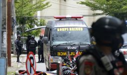 Bom Bunuh Diri di Gereja Katedral Makassar Aksi Teror ke-552 di Indonesia - JPNN.com