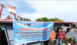 Dukung PEN, Bea Cukai Langsa Lepas Ekspor Perdana 2021 - JPNN.com